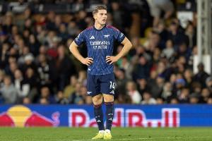 天空：约克雷斯的身体优势在英超消失，他经常接球后无法控住球