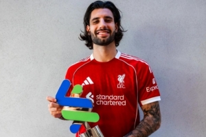 索博斯洛伊当选利物浦11月最佳球员，本赛季第三次当选月最佳