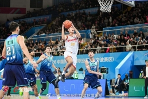 王浩然：命中率太差很多机会球没把握住 40分钟没有太多容错空间