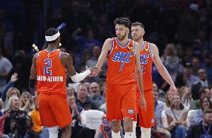 谁最会穿衣打扮？霍姆格伦：这就像讨论GOAT 每个人都有自己风格