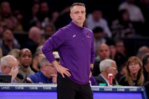 莺歌：拉贾科维奇始终与我保持着密切沟通 交流不仅局限于比赛日