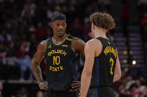 也就你俩打得像样了！巴特勒17中11空砍31分 波杰11中8拿到18分