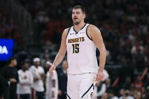 独一档！约基奇生涯助攻数超越天勾 成NBA历史送出助攻最多的中锋