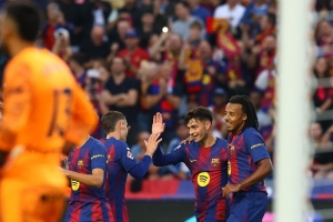 每体：佩德里正在执行专门训练计划，以赶上对阵黄潜的比赛