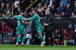 里瑟：罗伯逊与凯尔凯兹是良性竞争，后者的进攻表现还能提升