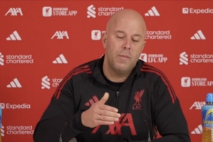 斯洛特：再谈萨拉赫只会让他在非洲杯分心；加克波会提前伤愈复出