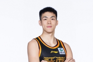 媒体人：庞峥麟打法颇具观赏性 能给CBA带来意想不到的票房号召力