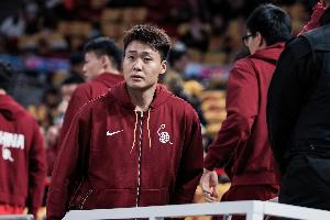 出场时间不多！赵睿18分钟7中3拿到9分1板5助1断