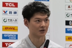 王哲林：输球应该是大家一起的责任 我们也会继续团结在一起