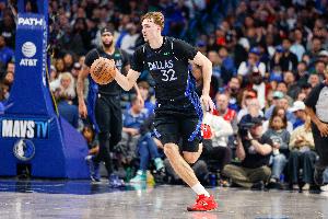 奥尼尔：弗拉格的处境像邓肯一样完美 出道就拥有出色球队和队友