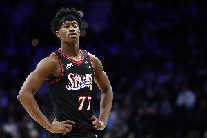 【菜鸟】埃奇库姆23分+关键攻防 亚库乔尼斯17分 哈珀6分3板4助