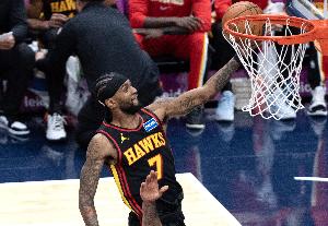 效率很低！亚历山大-沃克18中7得23分2板4助 正负值-27全场最低