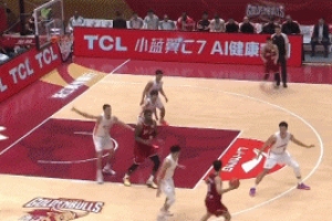 球队未来！李悦洲弧顶干拔三分命中&助攻约翰逊扣篮帮助浙江反超