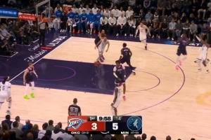 状态很不错！杰伦威开局造杀伤+突破+超远三分 连砍6分！