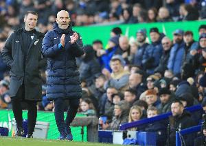 马雷斯卡：老将对年轻球员的指导是无价的，我只专注于球队表现