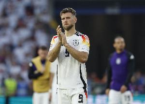 米体：米兰3天内签下菲尔克鲁格，半年薪水100万＋1300万选择买断