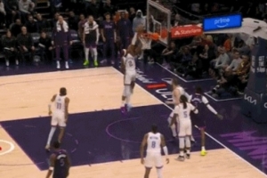 有机会不中用！戈贝尔篮下被亚历山大迎面血帽 拿球再扣空篮扣飞