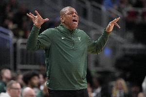 小里弗斯：我爸巅峰时 所有人都觉得他将成为下一个波波维奇