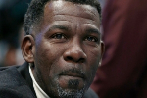 交易截止日临近！队记：独行侠可能到明年春天才开始找新总经理