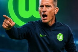 官方：沃尔夫斯堡43岁代理主帅丹尼尔·鲍尔转正，续约至2027年