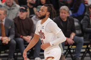 难救主！加兰27中13空砍35分2板8助1断 三分12中6