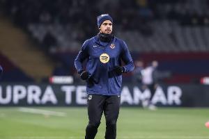 世体：巴萨希望阿劳霍能健康复出，同时也在关注低价年轻后卫