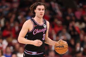 继续全面发挥！吉迪首发30分钟 15中7&三分7中3拿到17分6板7助