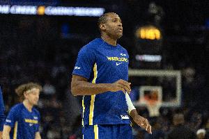 哈斯勒姆：勇士夏天就未能解决身高短板 霍福德不是护框型球员