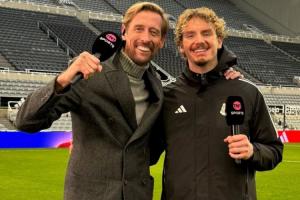 1米98沃尔特马德与2米01克劳奇见面！克劳奇调侃：我儿子表现出色