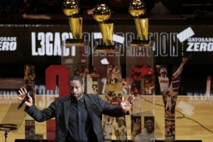 韦德：我以冠军来定义成功 因为我看着乔丹拿到6个戒指