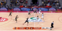 首发很拼！王洪泽半场抢3前场板 4中2拿到5分