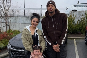 热心公益！德章泰·穆雷回馈社区送给一些家庭汽车和礼物