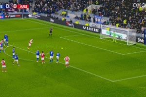 在打排球？奥布莱恩手球送点，约克雷斯点射破门！枪手1-0埃弗顿