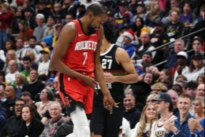 键盘侠|🤣KD是接地气巨星第一人！别管防守了就让谢泼德控球吧