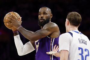 网友称弗拉格是数据刷子！侠记：詹姆斯前29场9-20 他也是刷子？