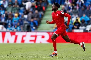 阿古梅：对于争议判罚我最好保持沉默，每个赛季都会有同样的情况