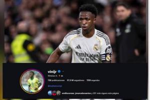 17场球荒！维尼修斯下场时嘘声+掌声掺杂，赛后社媒换头像发文…