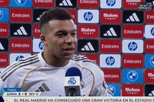 生日夜追平偶像！姆巴佩：C罗是皇马的GOAT，庆祝动作是献给他的