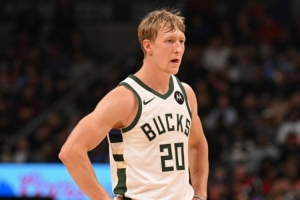 本赛季至今NBA底角三分王揭晓：AJ·格林第一 雄鹿三人前十