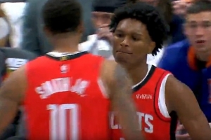 掘金换替补缴械了！申京再断约老师 阿门反击顶开穆雷双手脆扣！