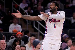 离谱！本赛季德拉蒙德命中15记三分球 和他扣篮数一致