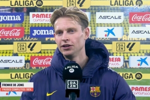 德容：开心以领头羊的身份结束这一年 现在还不是谈论冠军的时候