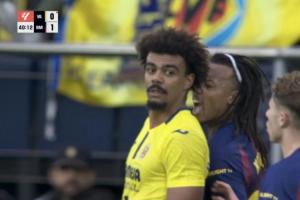 亚马尔被铲引巴萨全队不满！孔德背后怒吼维加，拉菲激动讨要说法