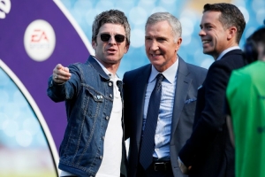 索内斯：利物浦落后阿森纳10分，但他们不会也不应该放弃争冠