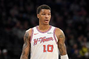 正负值-20最低！小贾巴里·史密斯16中6拿到18分 加时得到7分