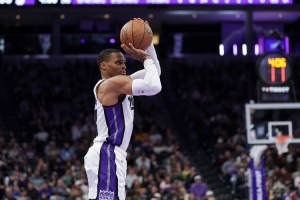 天使魔鬼一念间！威少疯狂打铁却完成续命 施罗德绝杀拒绝逆转