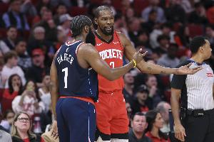 下场打火箭！西部倒三中的国王和鹈鹕都赢火箭 压力给到快船😂