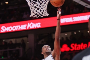 福克斯：我们首先要养成赢球习惯 期待打进季后赛并且闹出点动静