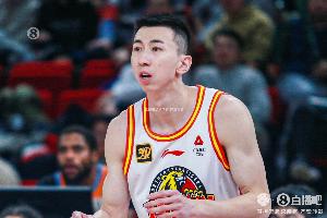 外线有谱！贾昊三分9中5拿到15分 正负值+17