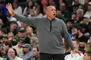 老里谈球队圣诞休假：顾家的男人都花点时间去陪伴家人吧